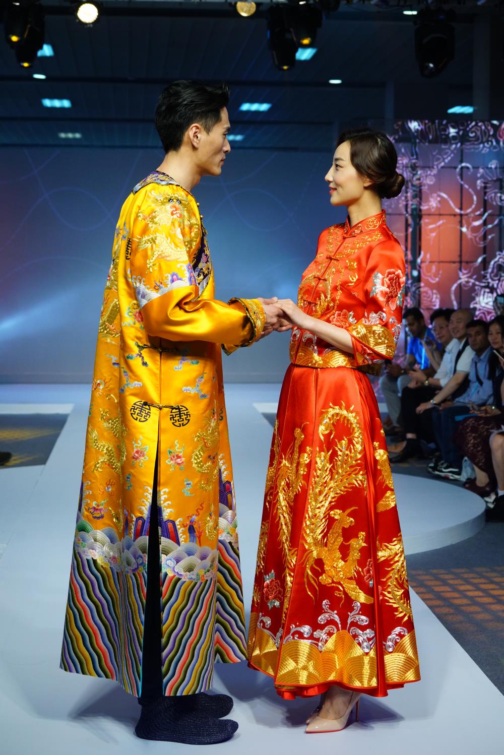 绣出时尚,绽放世界 绣出时尚,绽放世界