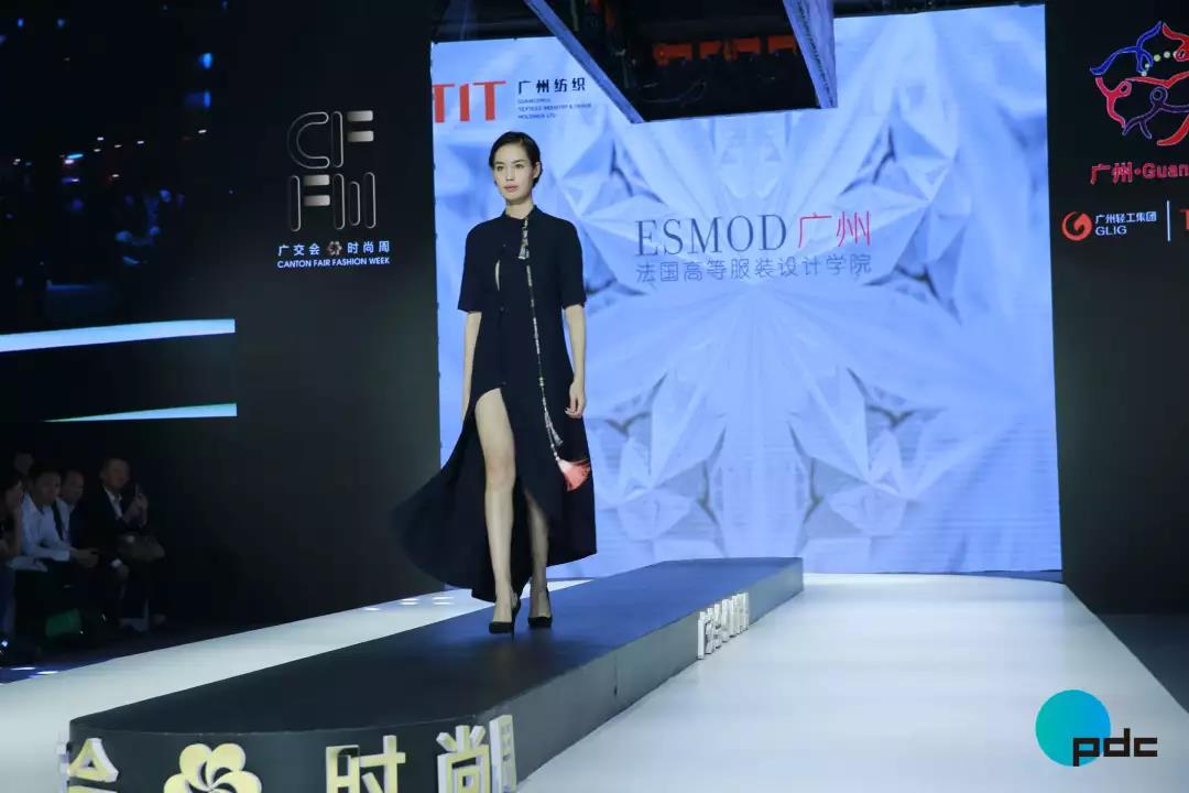 色彩风暴,纤变万花 ——广州纺织工贸企业集团(TIT)品牌时尚秀 色彩风暴,纤变万花 ——广州纺织工贸企业集团(TIT)品牌时尚秀
